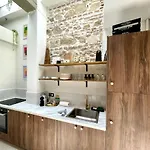 Apartment I Loft , Climatise Et Garage Privee